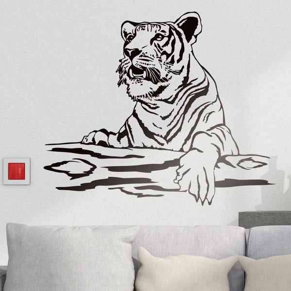 Wall Stickers: Tiger on a trunk