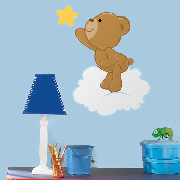 Stickers for Kids: Little bear catching a star