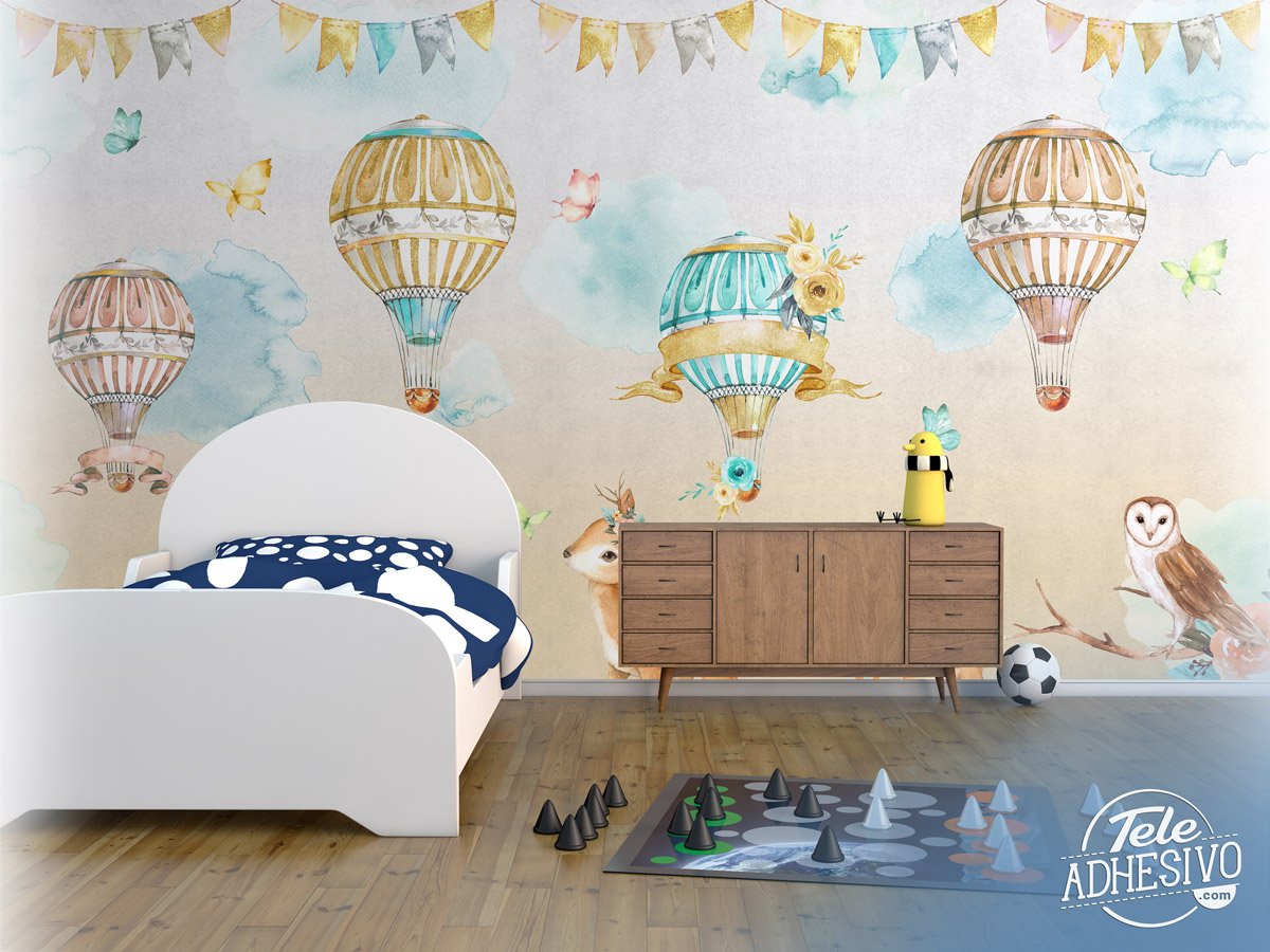 Wall Murals: Animals and Balloons