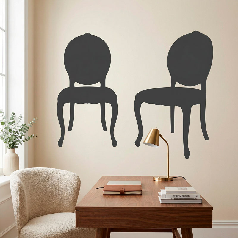Two chairs vintage 10/11