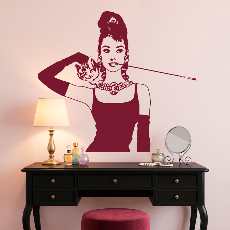Audrey Hepburn Breakfast at Tiffany's 2