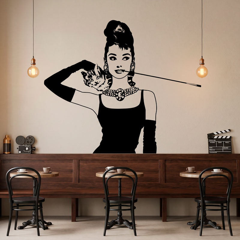 Audrey Hepburn Breakfast at Tiffany's 3