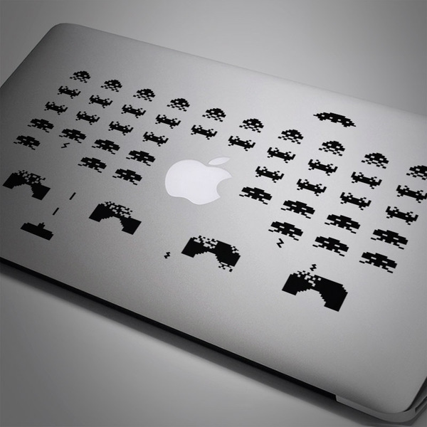 Car & Motorbike Stickers: Space Invaders