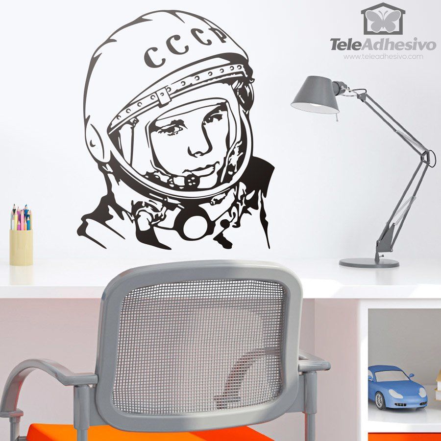 Wall Stickers: Astronaut Yuri Gagarin