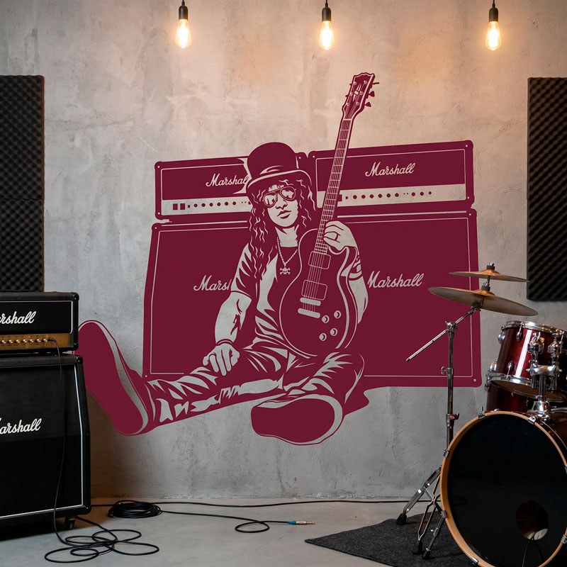 Slash, guitar and speakers 8