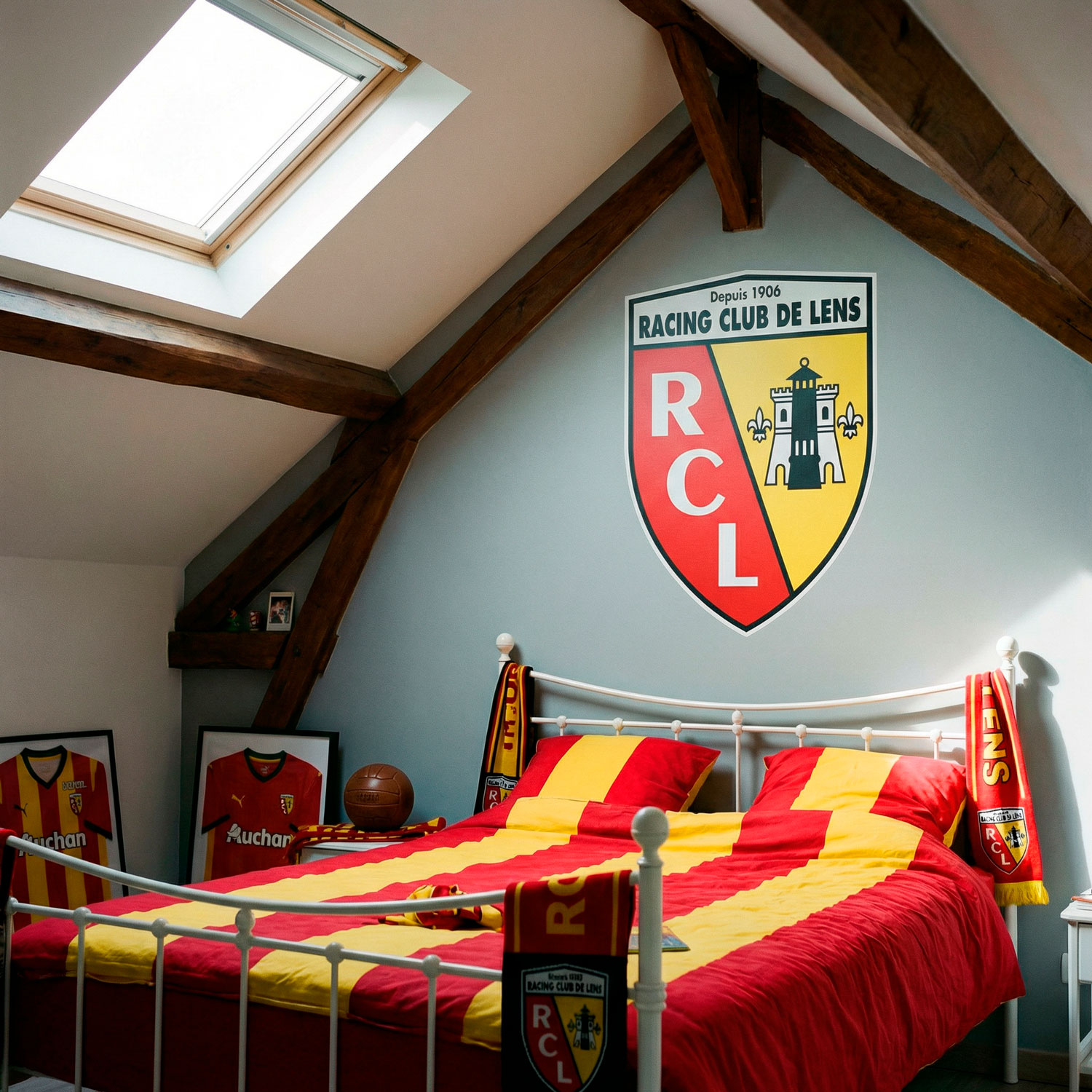 Wall Stickers: RCL Lens Coat of Arms