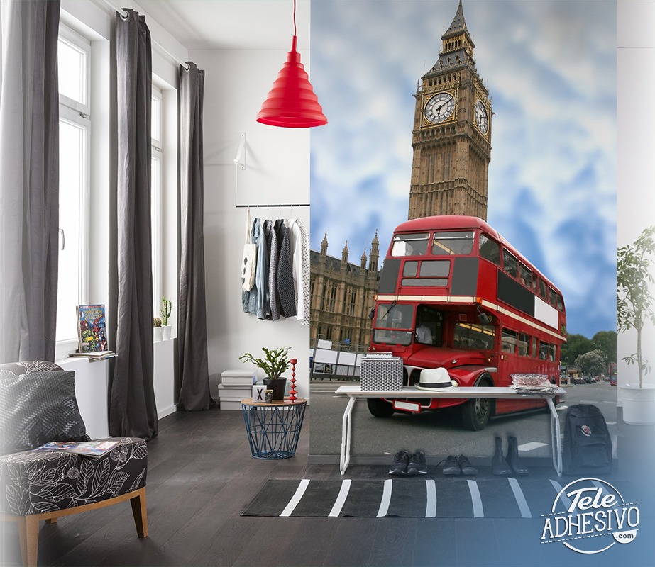 Wall Murals: Big Ben and British bus