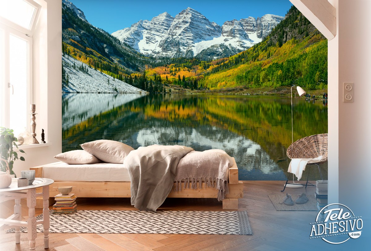 Wall Murals: Maroon Lake, United States