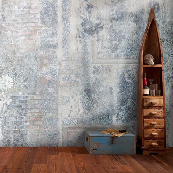 Wall Murals: Antique Wall