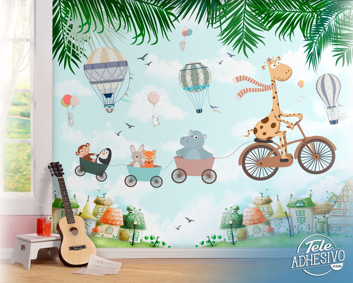 Wall Murals: Giraffe and Friends Playing