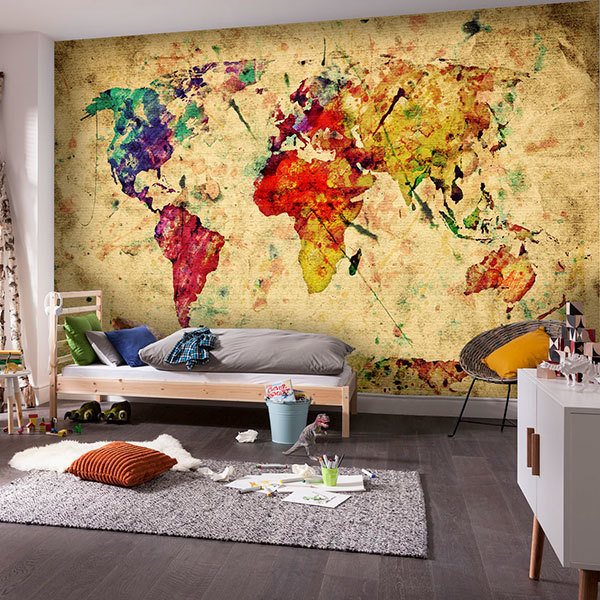 Wall Murals: Painting map of the world