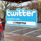 Wall Stickers: Segueix-nos a Twitter 3