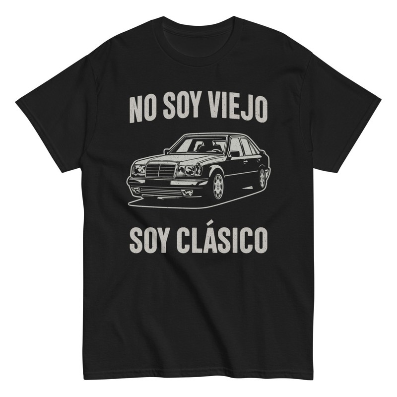 T-shirts: Mercedes 124 Classic Im Not Old