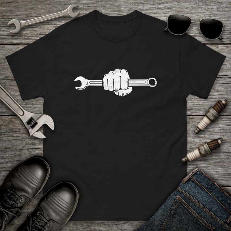 T-shirts: T-shirt Fist Holding Wrench Star