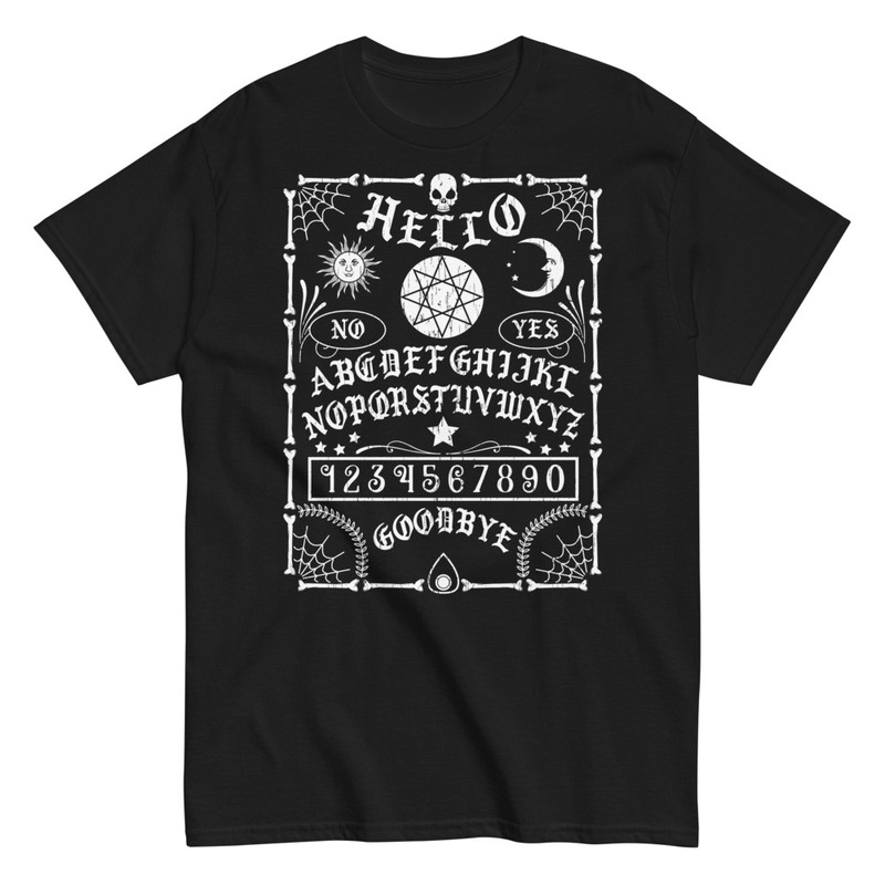 T-shirts: Ouija Spiritism Halloween T-Shirt