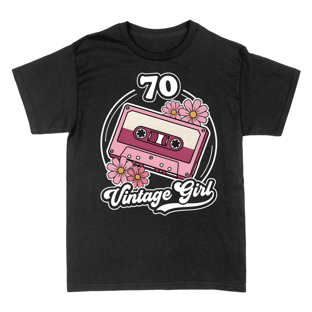 T-shirts: 70 Vintage Girl with retro cassette and daisies