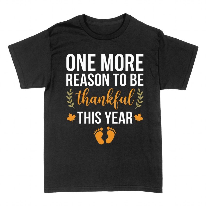 T-shirts: Thankful This Year pregnancy baby feet