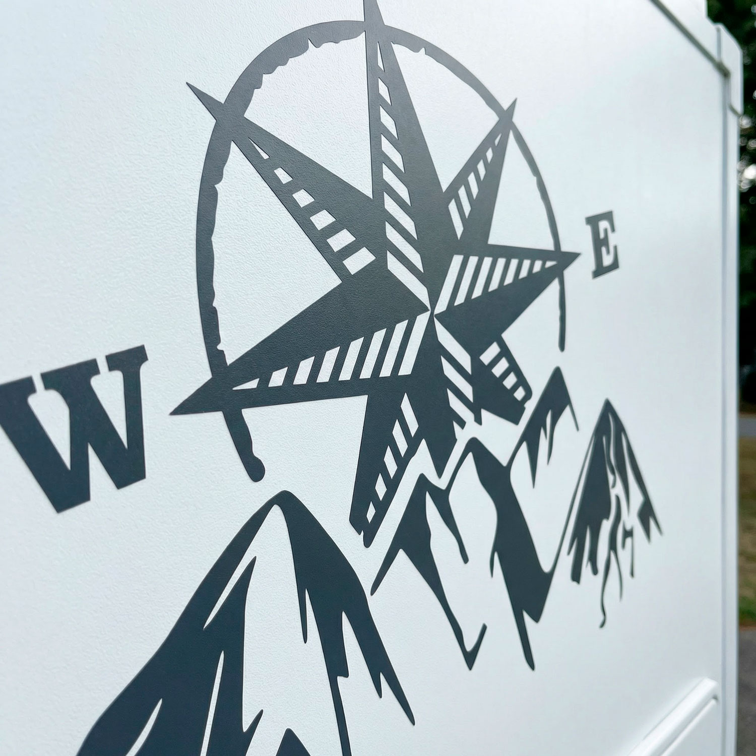 Camper van decals: Compass rose at the mountain